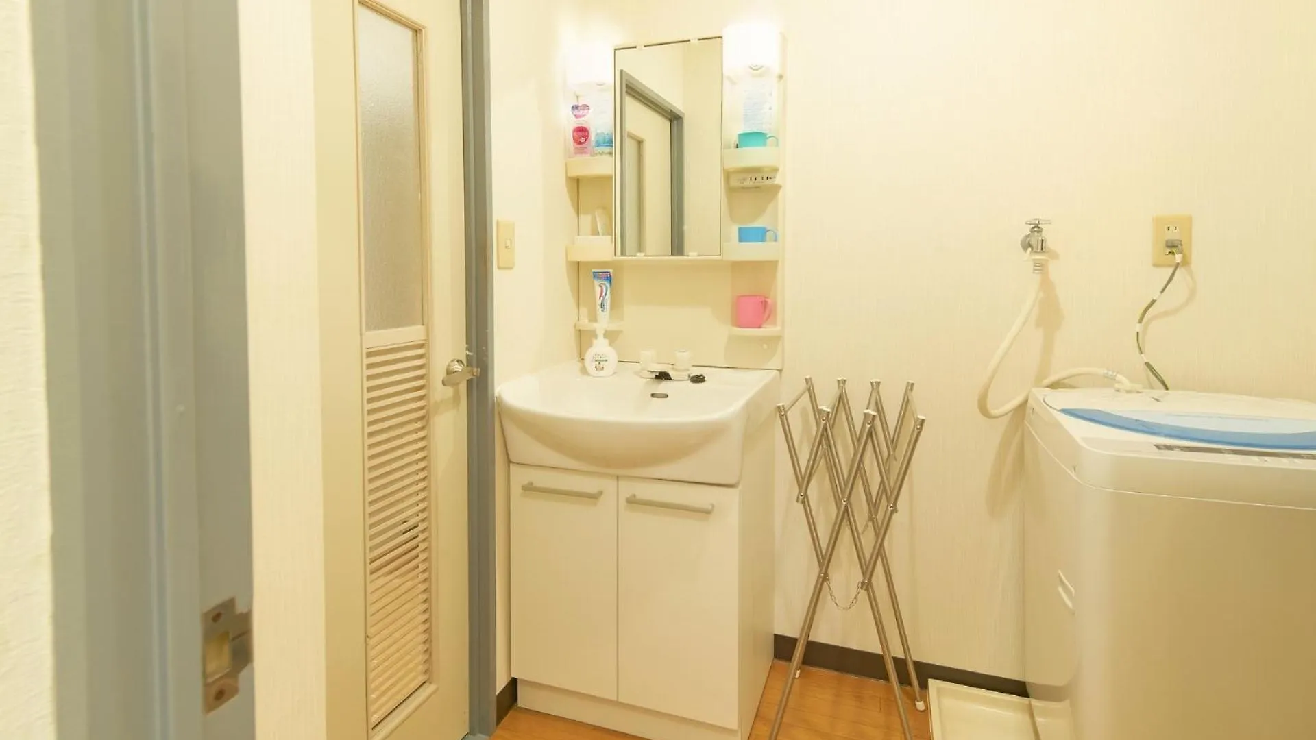 Apartment La Casa Esperanza - Vacation Stay 48389V Tokyo